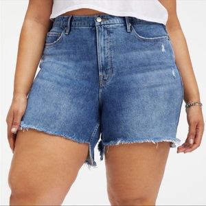 Good American Good Icon Jean Shorts High Waisted Fray